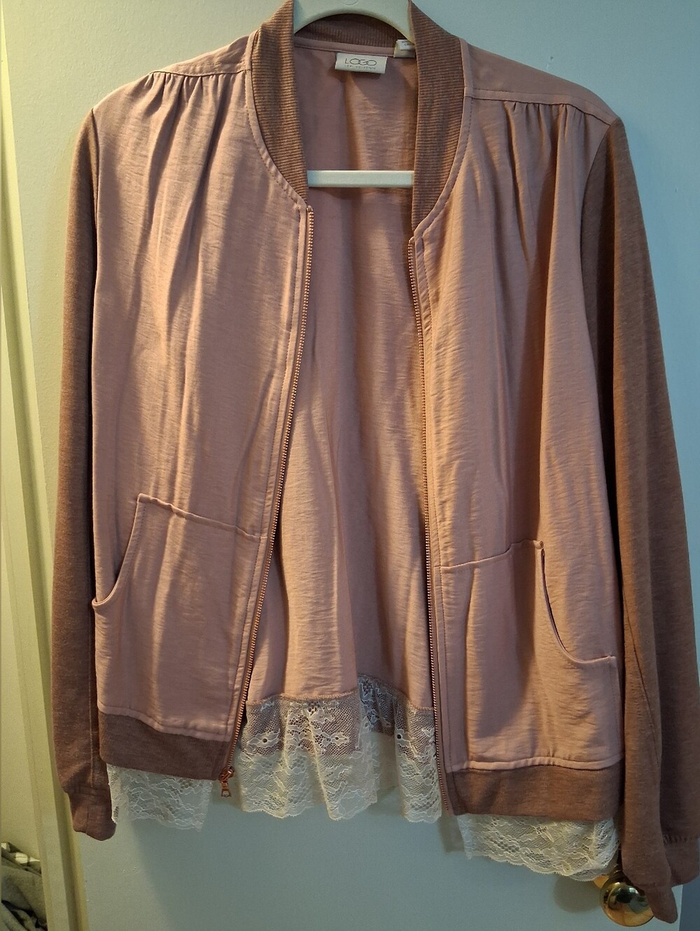 LOGO Dusty Pink And Lace Jacket Size 14